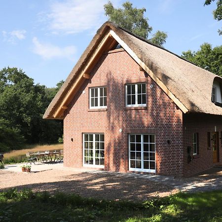 Reetdachhaus In Der Bremer Schweiz Exterior photo