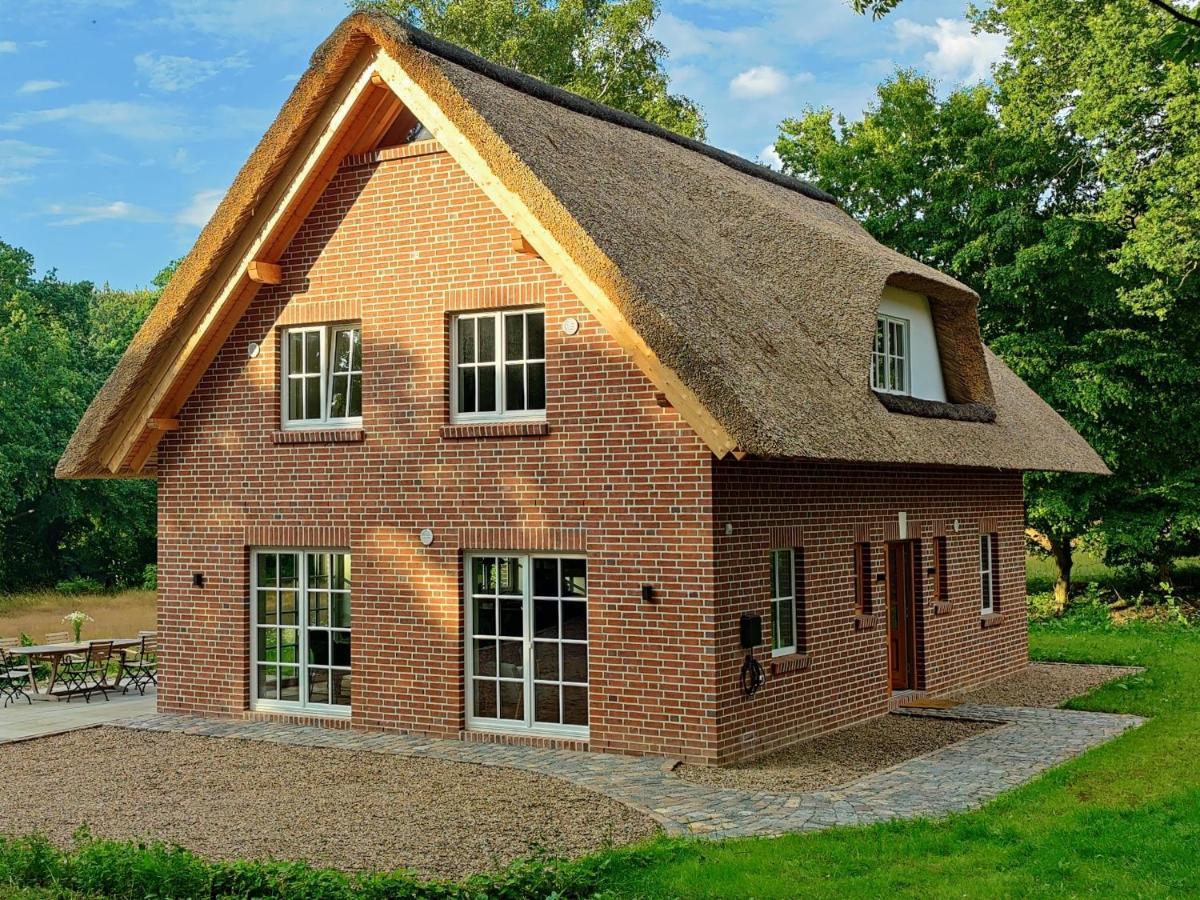 Reetdachhaus In Der Bremer Schweiz Exterior photo